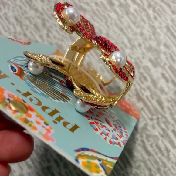 NWT ⚜️🦞⚜️ Piper K Lobster Metal Hair Claw Clip w Rhinestones & Faux Pearls - Picture 6 of 14